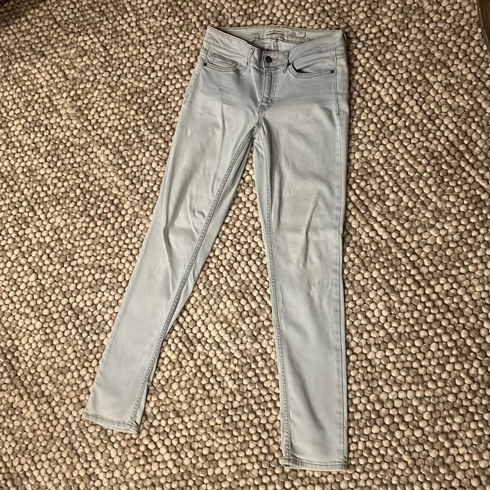 Lovely Calvin Klein jeans with lots of stretch.